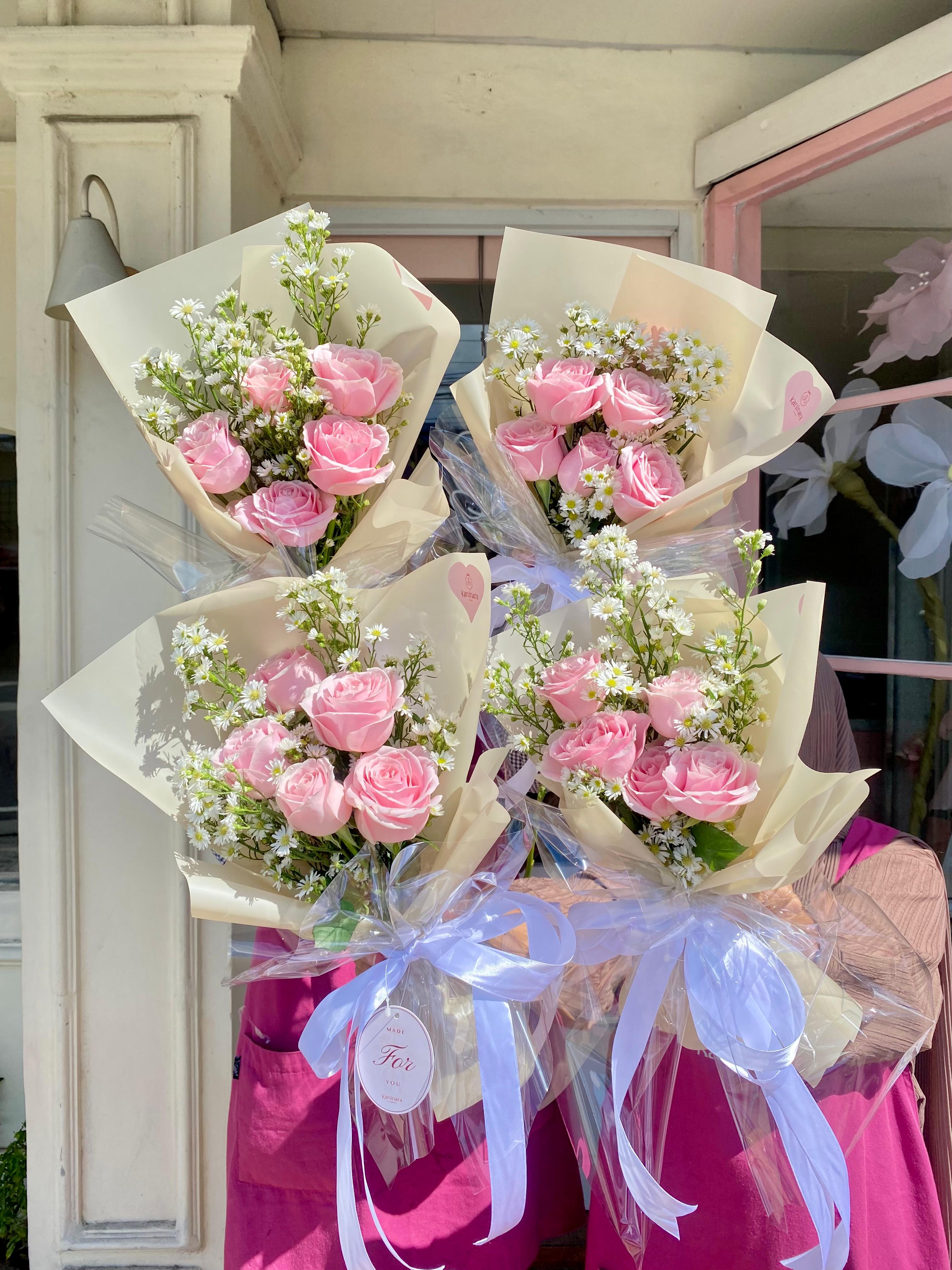 Colony Rose