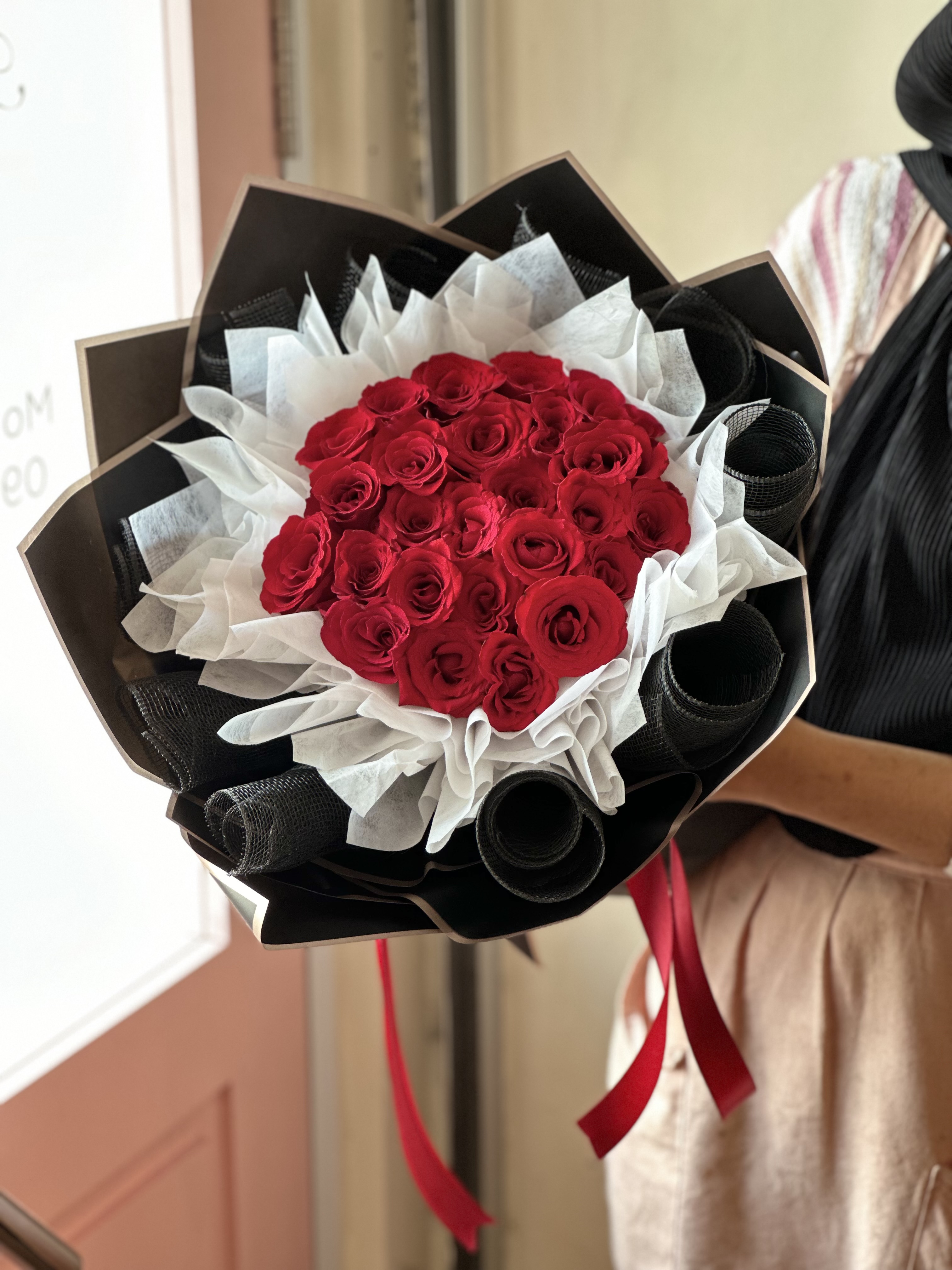 Kode L - 25 Tangkai Mawar Merah