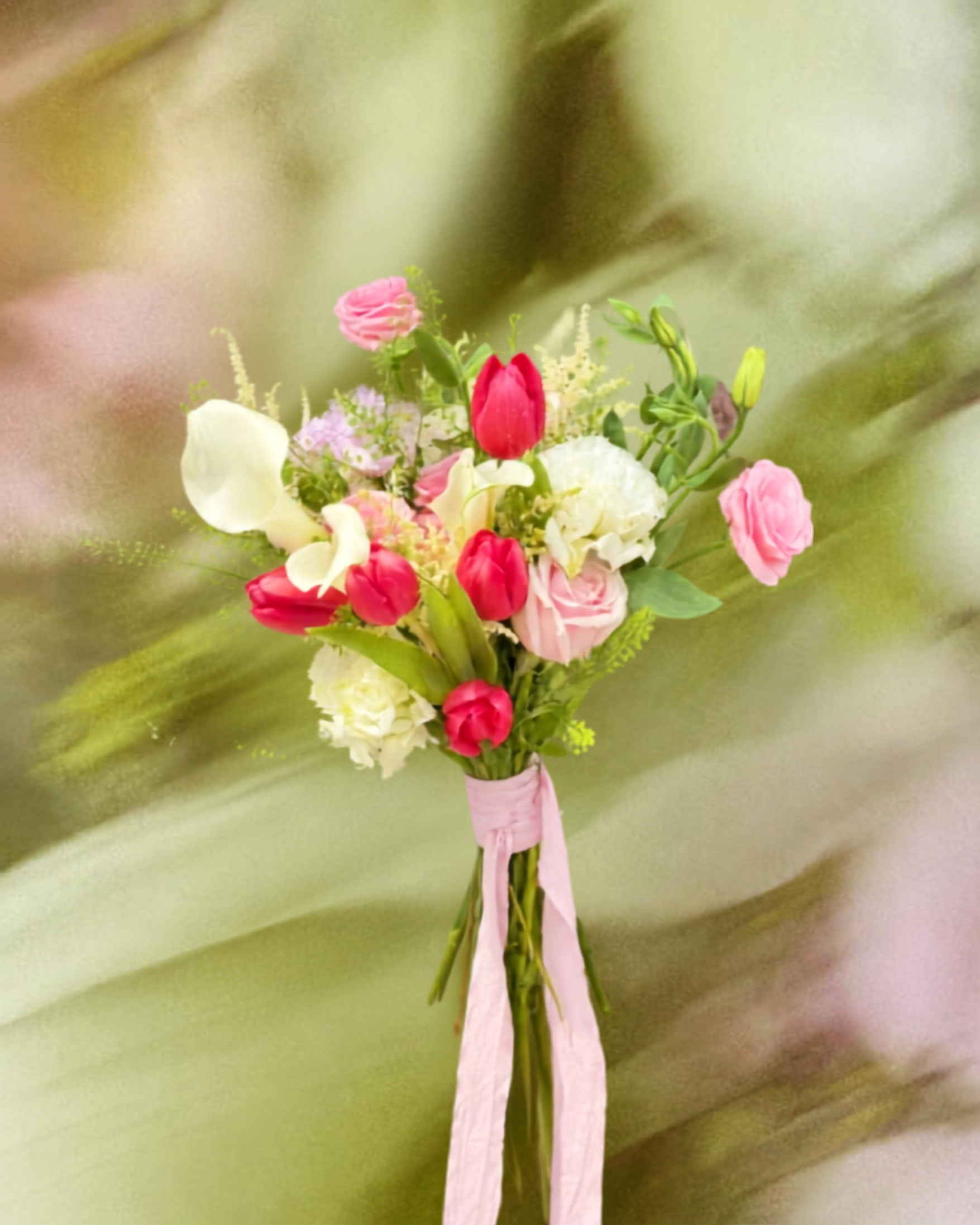Posy Bouquet with Import Flowers