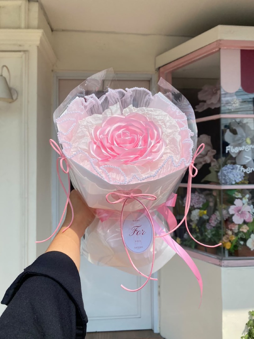 Satin Bouquet (Kode S-7)