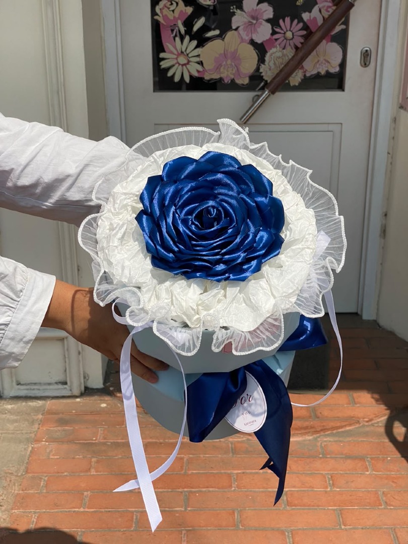 Satin  Bouquet (Kode S-18)